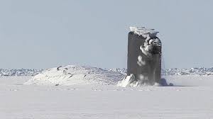 US neucular sub to artic